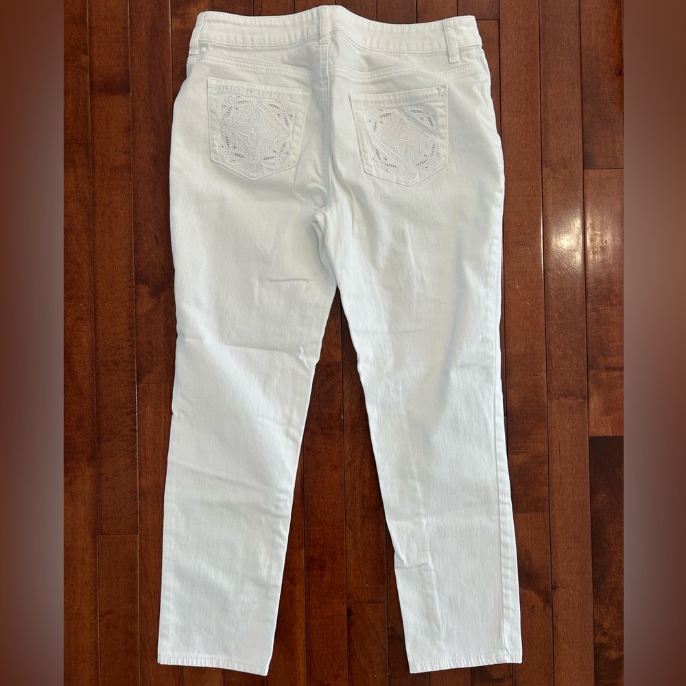 Chico's Platinum White Ankle Jeans Size 0 - Picture 5 of 9
